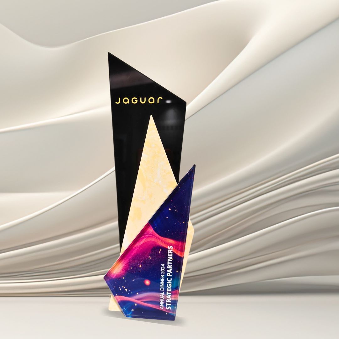 Design Y Crystal Trophy