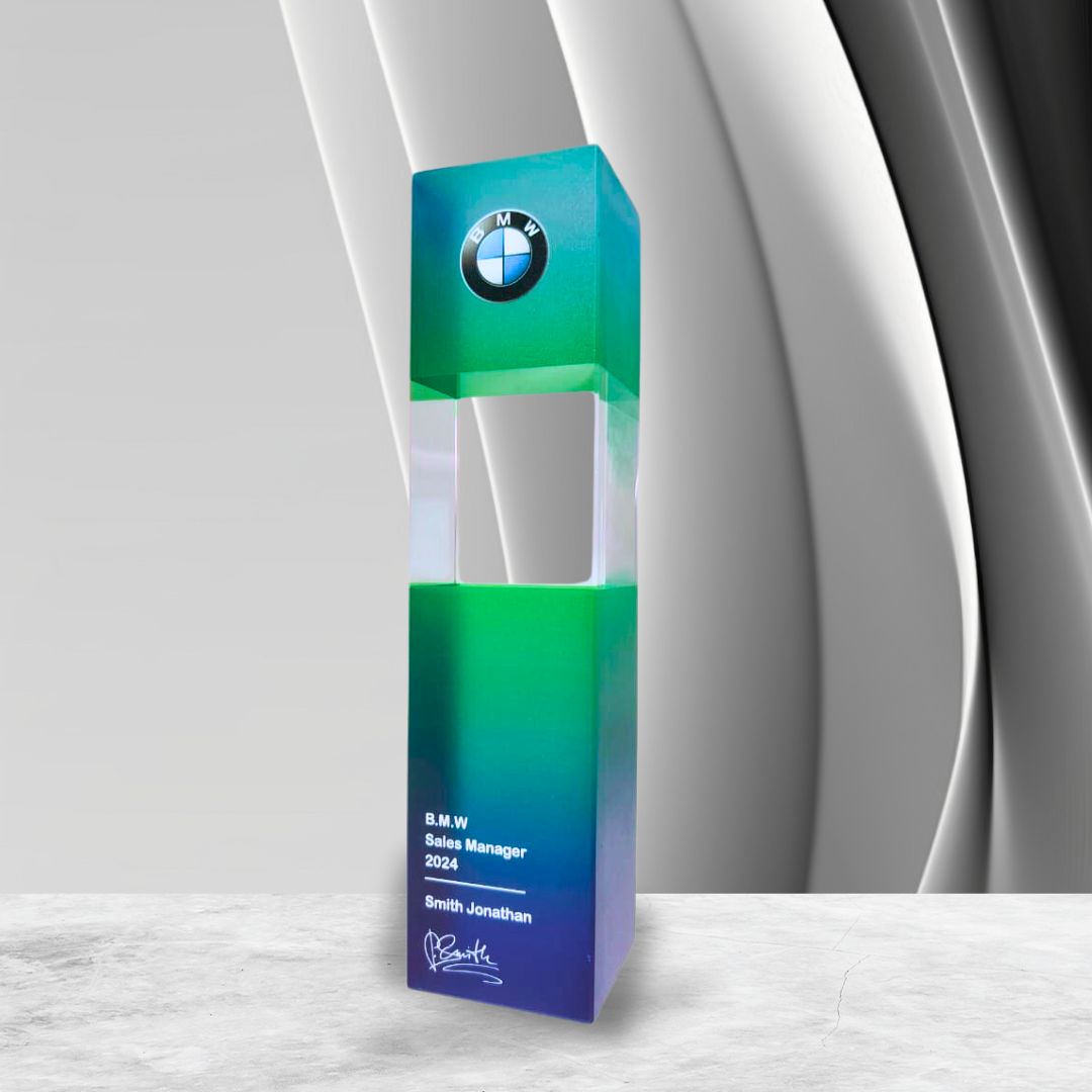 Design AD2 Crystal Trophy