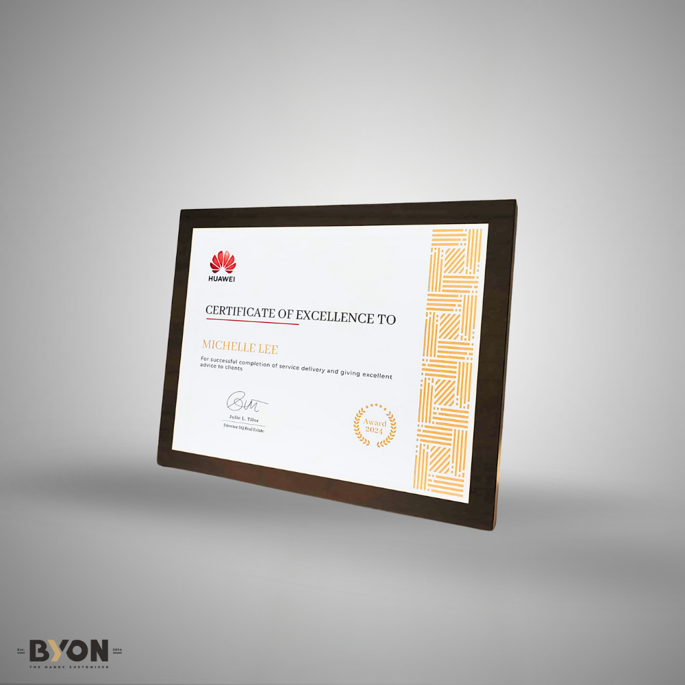 DESIGN PL8002 Plaque Award