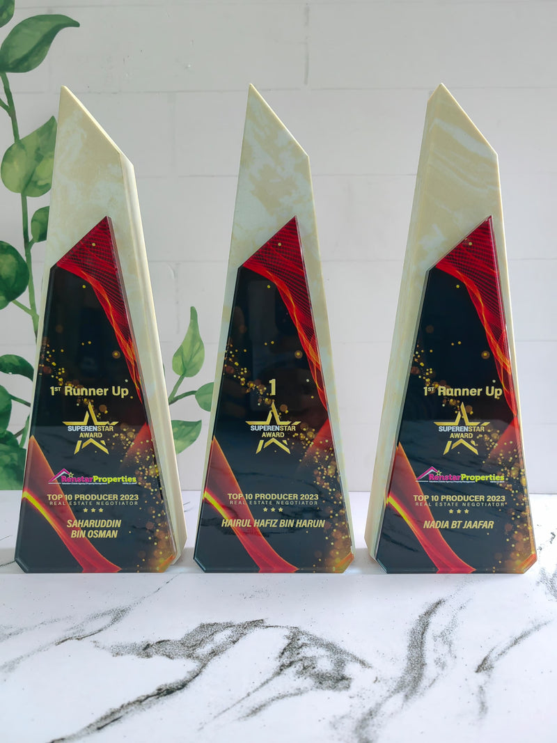 Design i Crystal Trophy