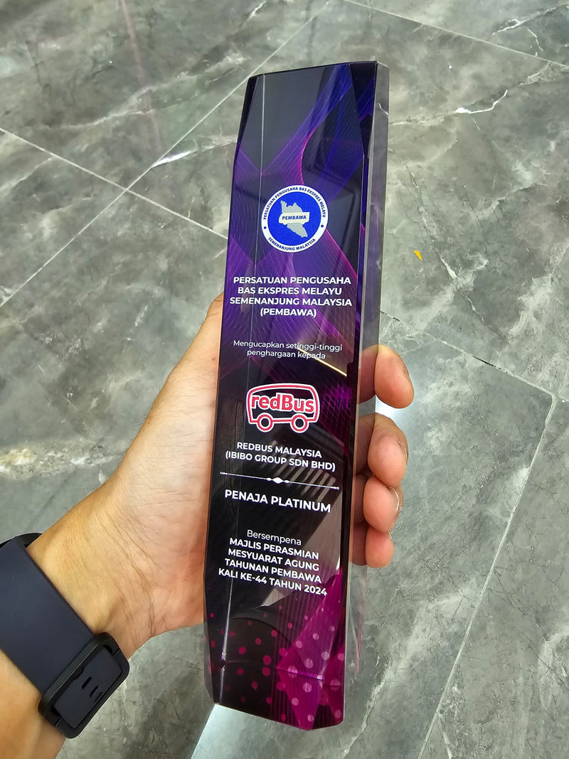 Design N Crystal Trophy