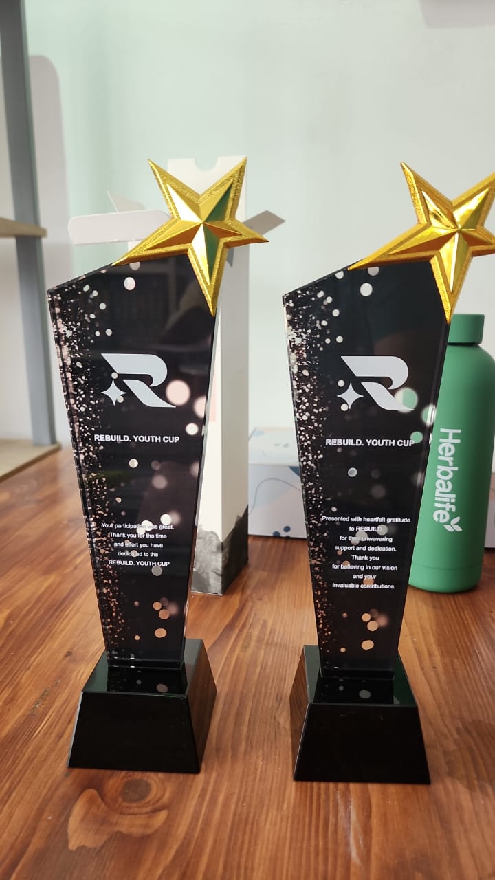 Design B Crystal Trophy