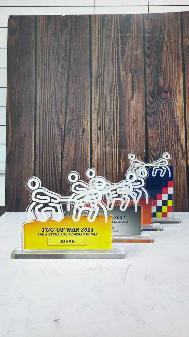 Byon Studio Trophy