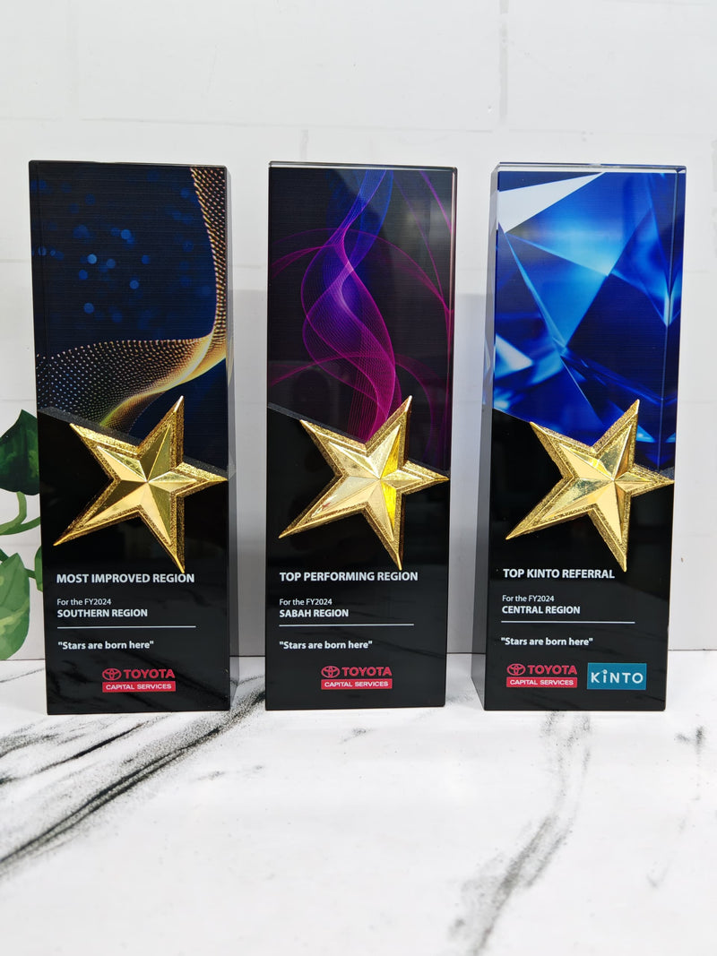 Design L Crystal Trophy