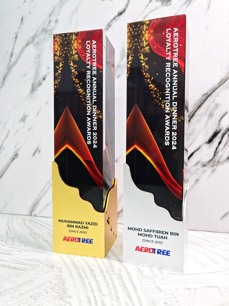 Design J Crystal Trophy