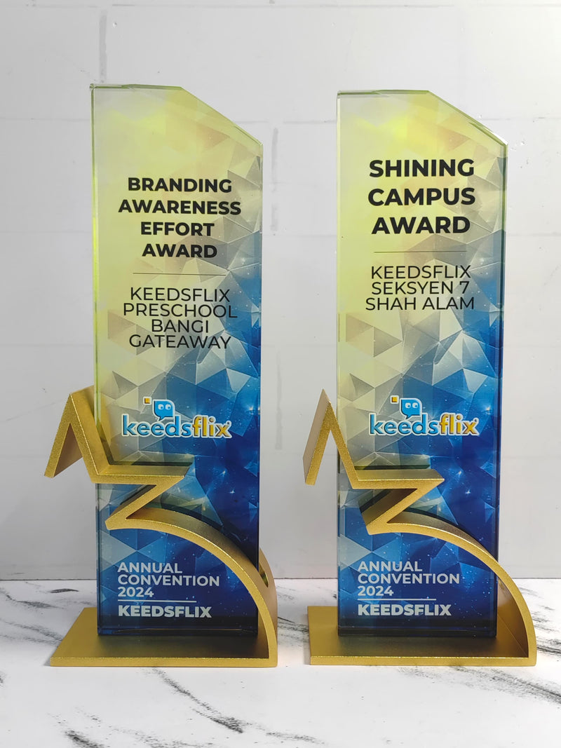 Design K Crystal Trophy