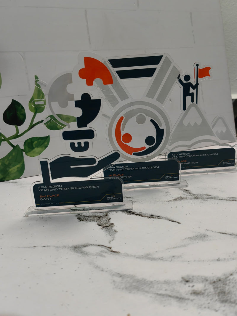 Byon Studio Trophy
