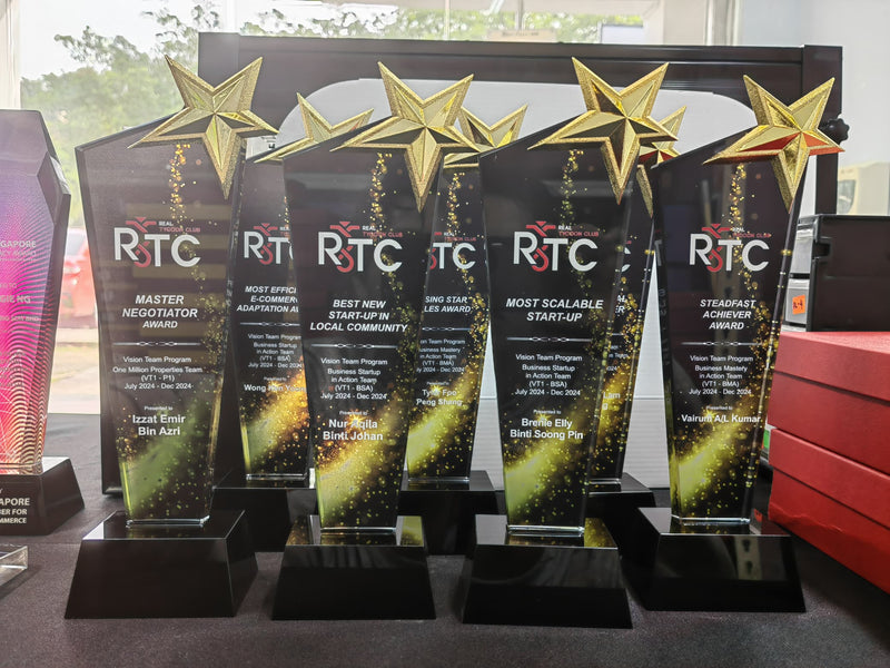 Design B Crystal Trophy