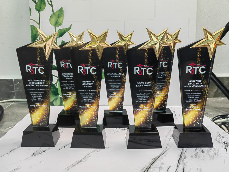 Design B Crystal Trophy