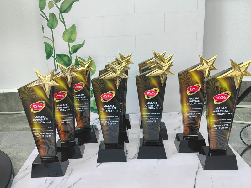 Design B Crystal Trophy