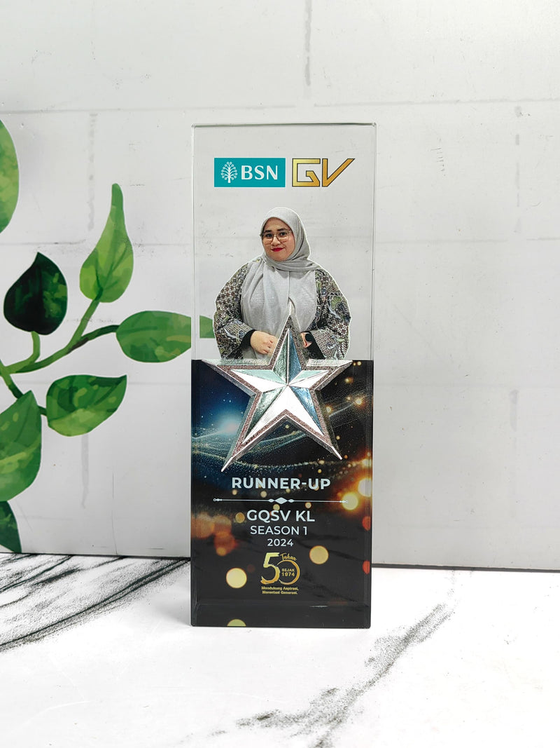 Design D Crystal Trophy