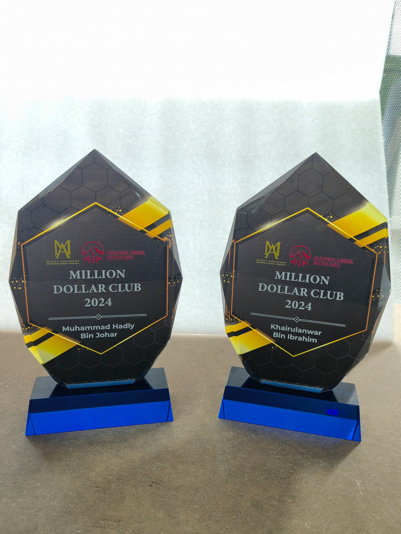 Design S Crystal Trophy