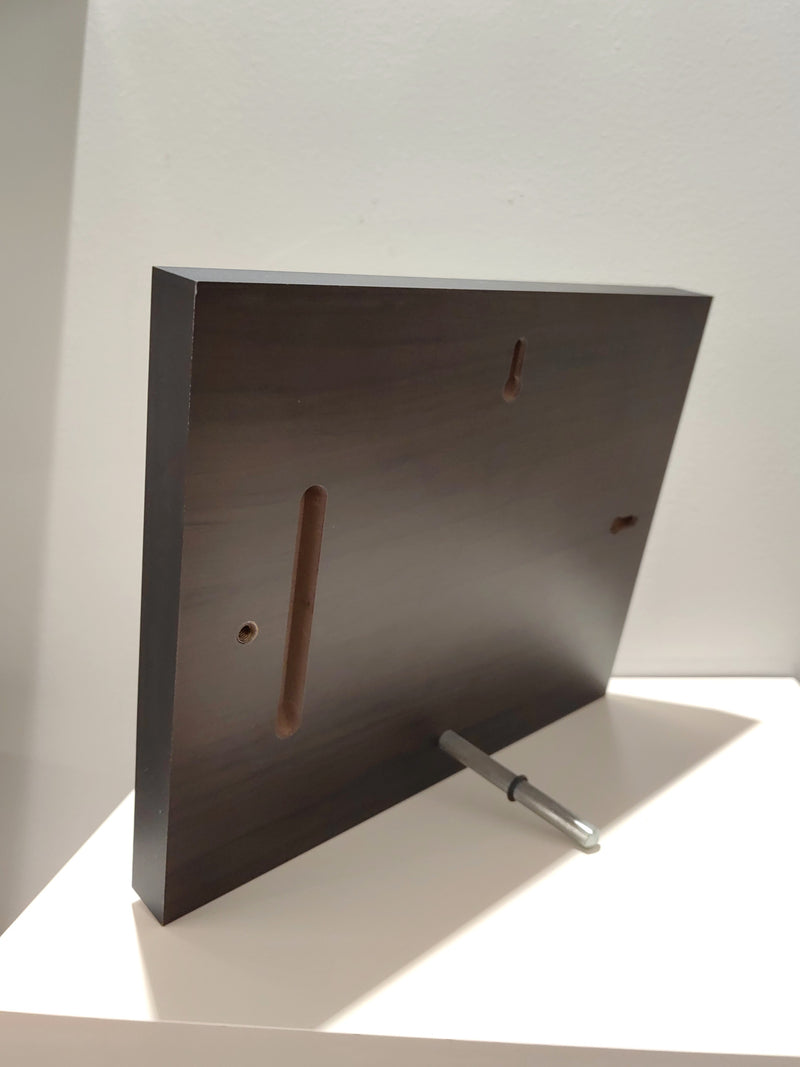 DESIGN PL8002 Plaque Award