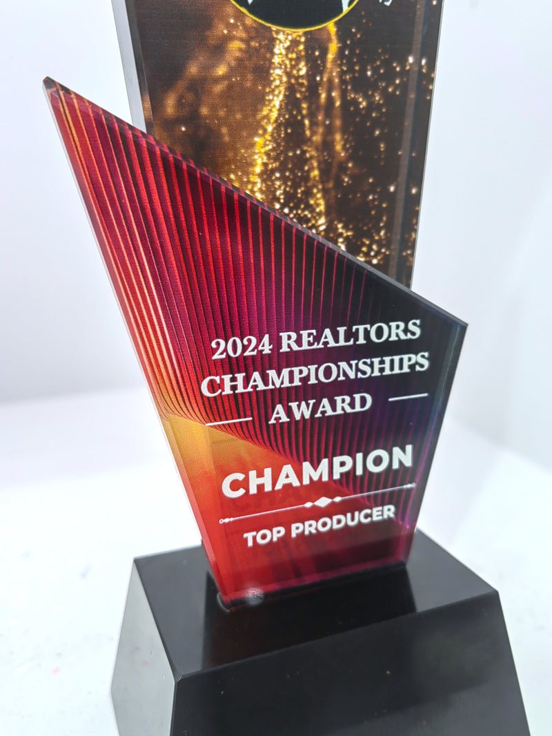 Design AD21 Crystal Trophy