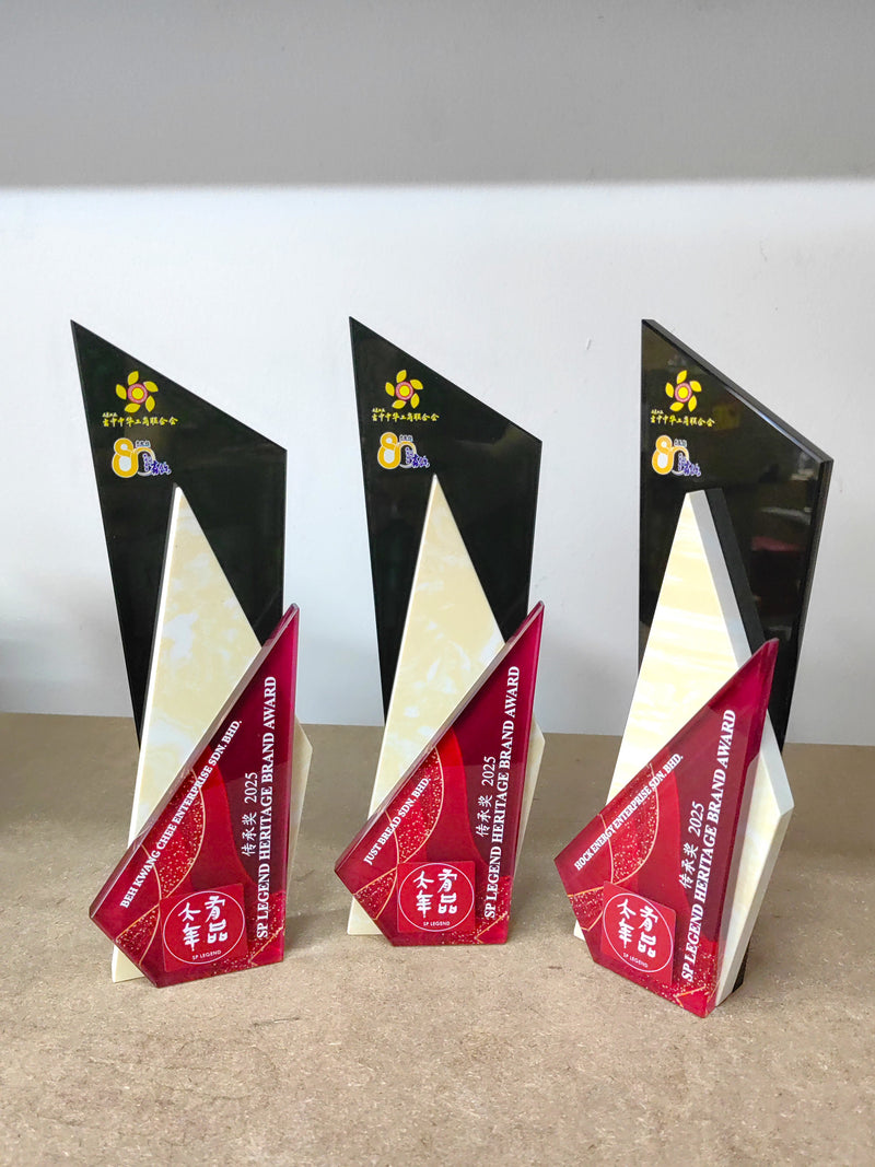 Design Y Crystal Trophy