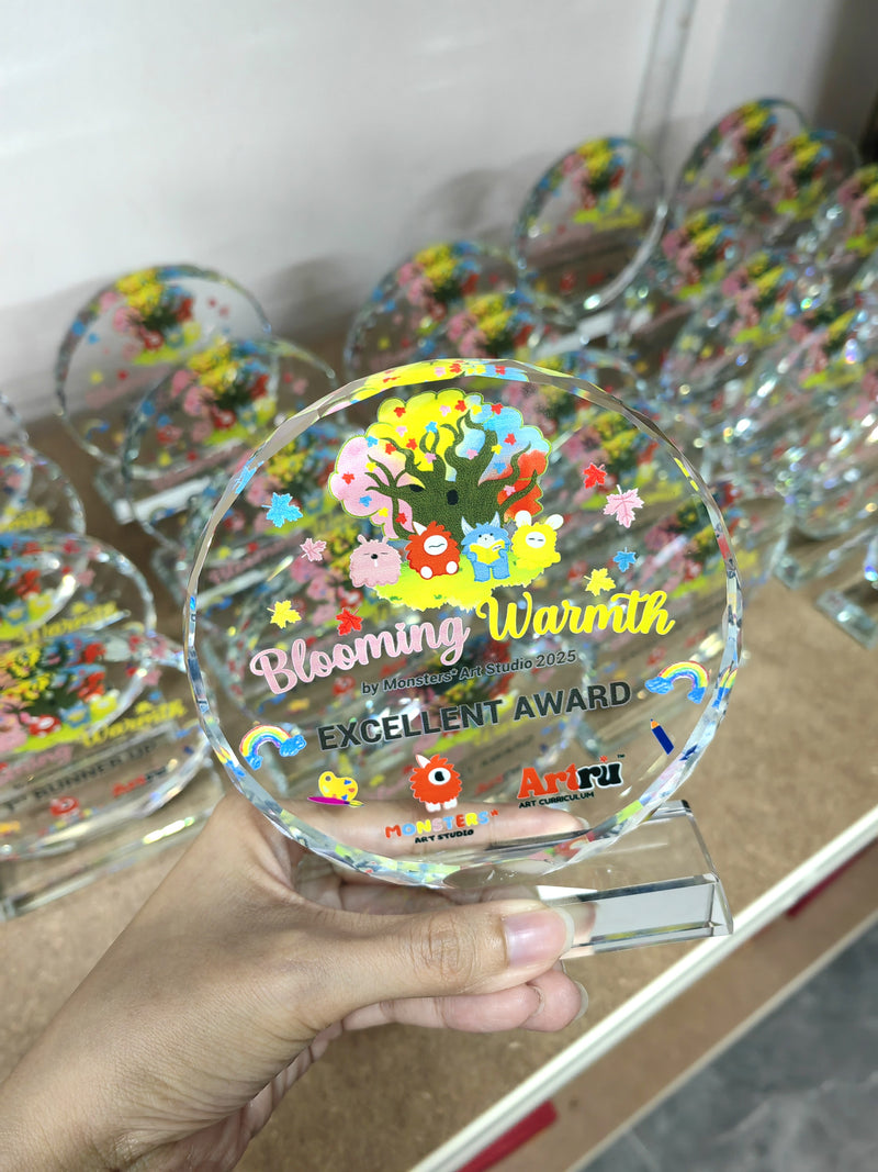 Design AD32 Crystal Trophy