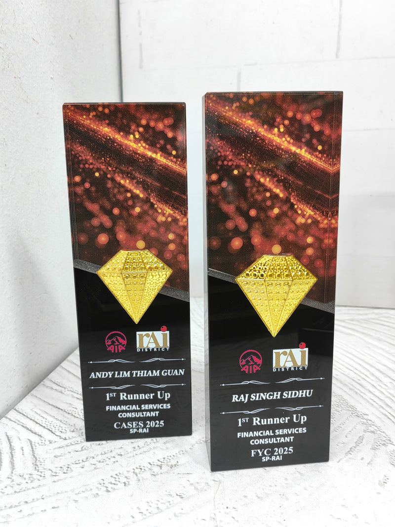 Design AD5 Crystal Trophy