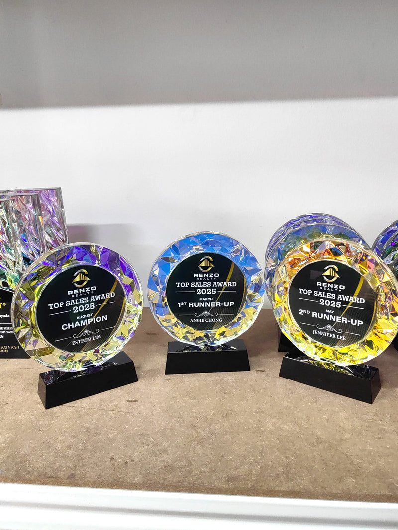 Design AD6 Crystal Trophy