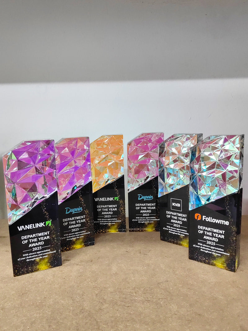 Design AD30 Crystal Trophy