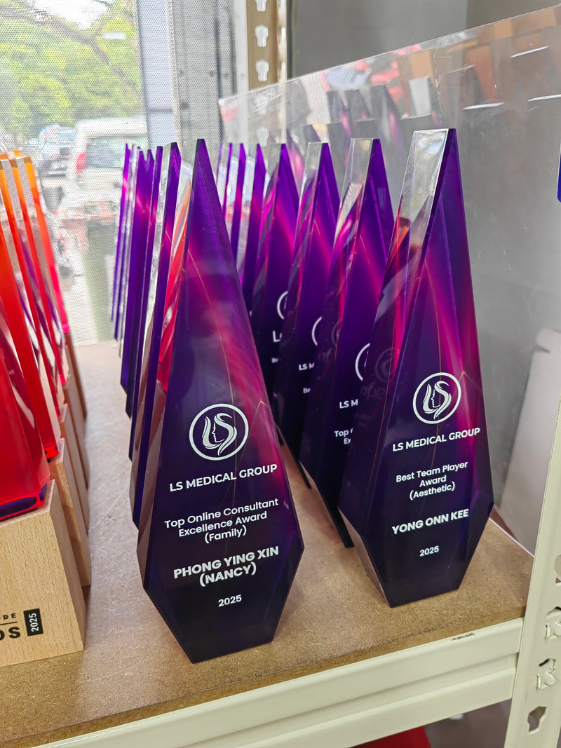 Design O Crystal Trophy