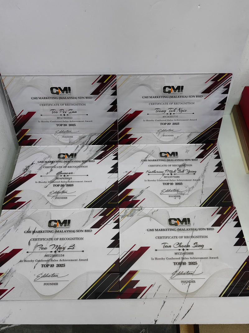 DESIGN PL8008 Plaque Award