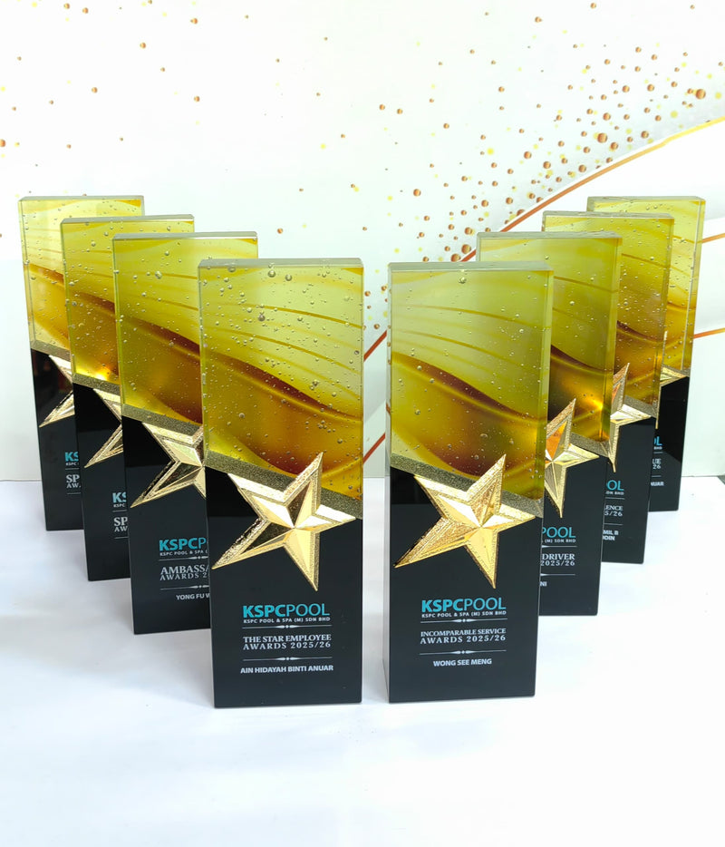 Design L Crystal Trophy