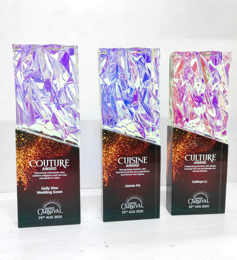 Design H Crystal Trophy