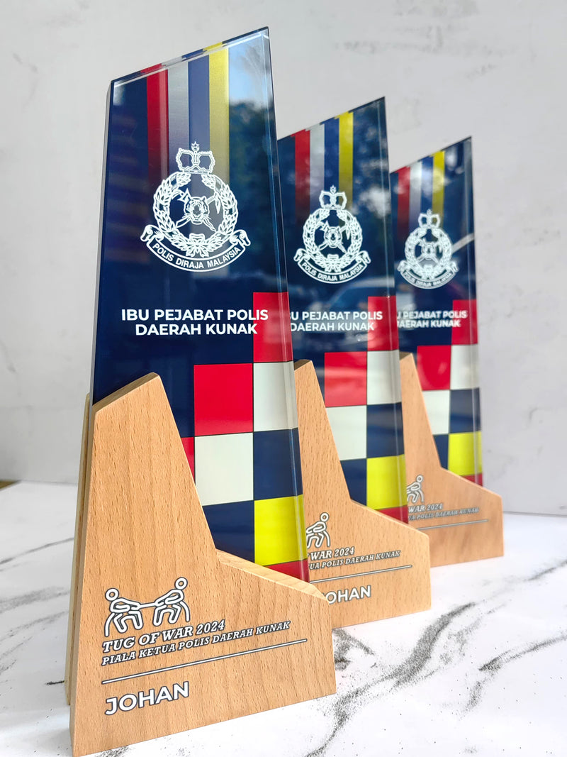 Design G Crystal Trophy