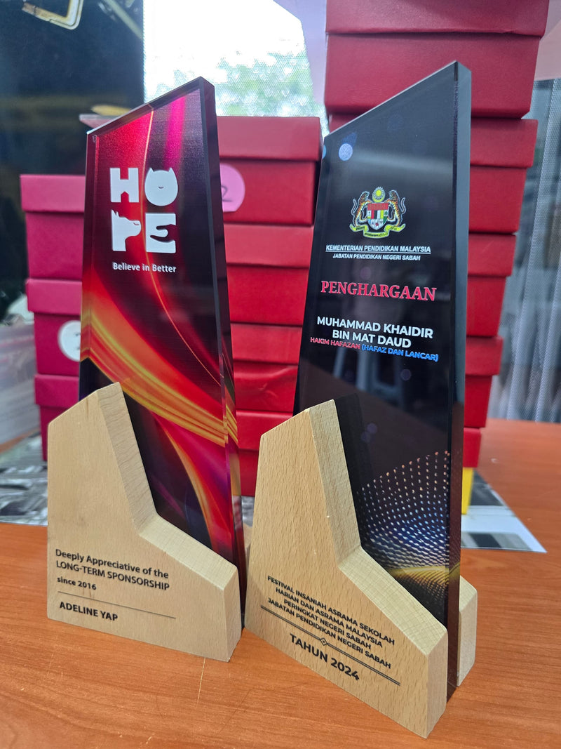 Design G Crystal Trophy