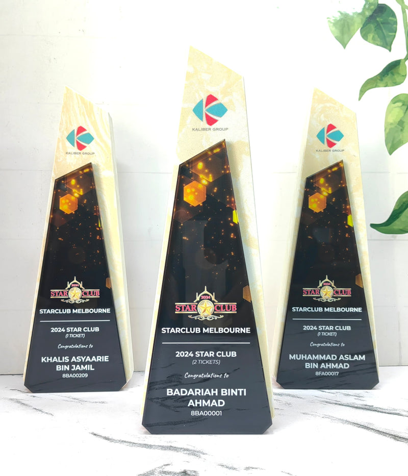 Design i Crystal Trophy