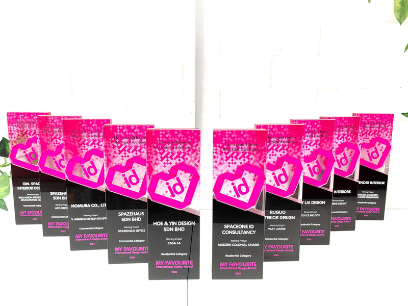 Design L Crystal Trophy