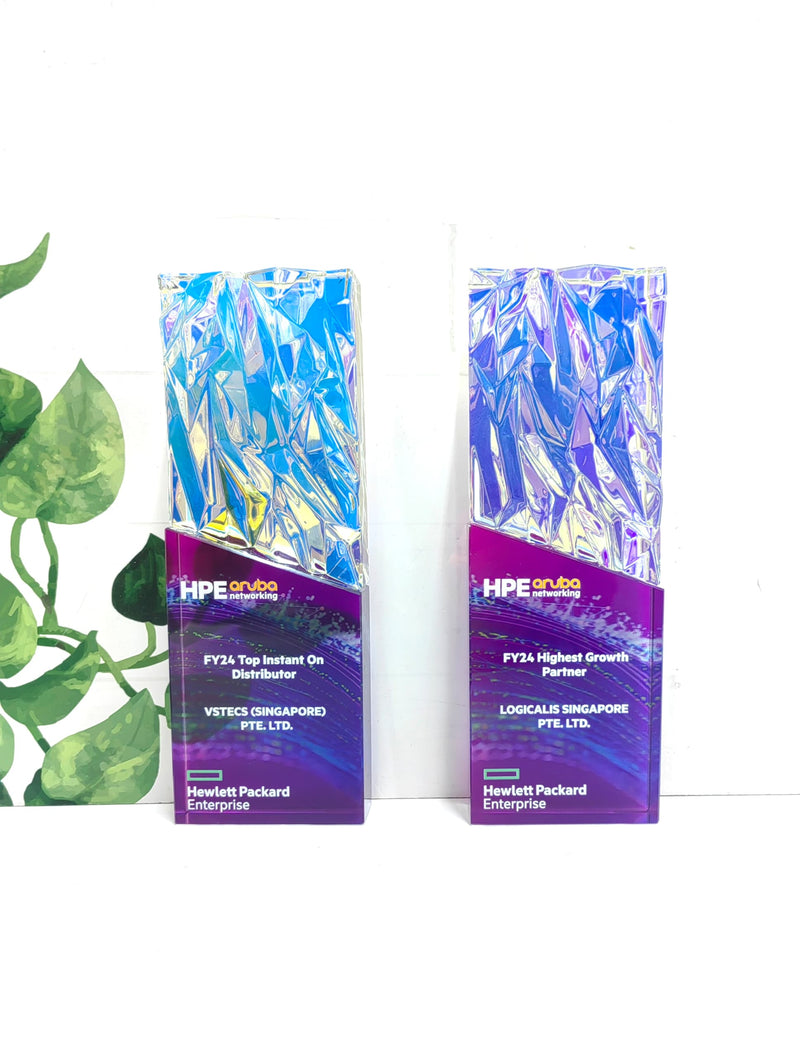 Design H Crystal Trophy