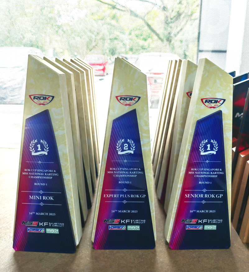 Design i Crystal Trophy