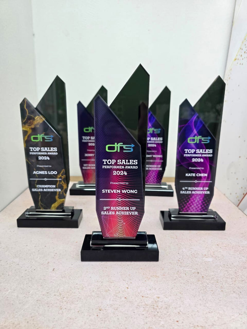 Design A Crystal Trophy