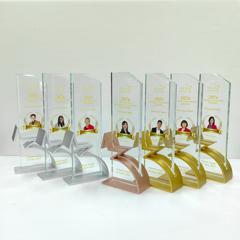 Design K Crystal Trophy