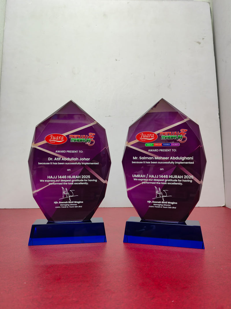 Design S Crystal Trophy