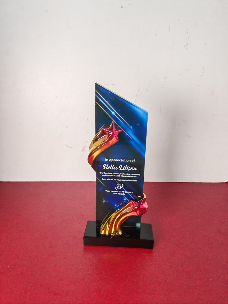 Design Z Crystal Trophy