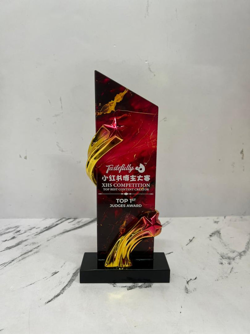 Design Z Crystal Trophy