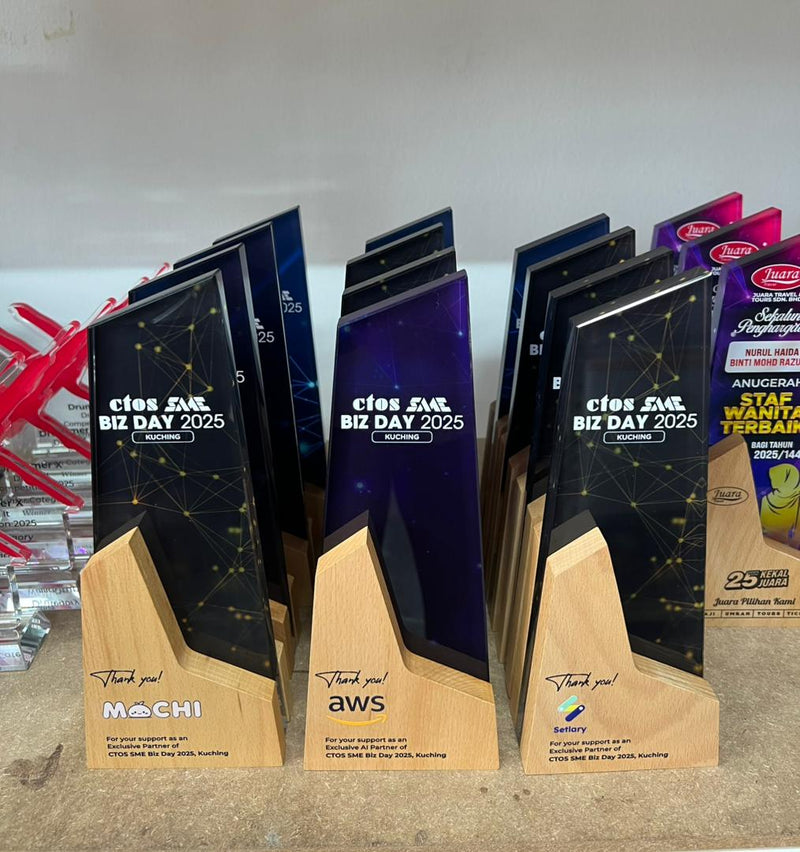 Design G Crystal Trophy