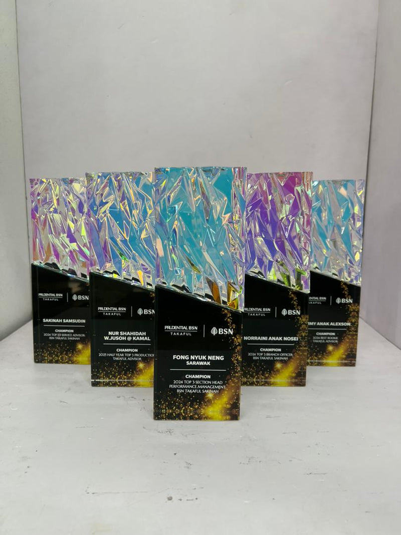 Design H Crystal Trophy