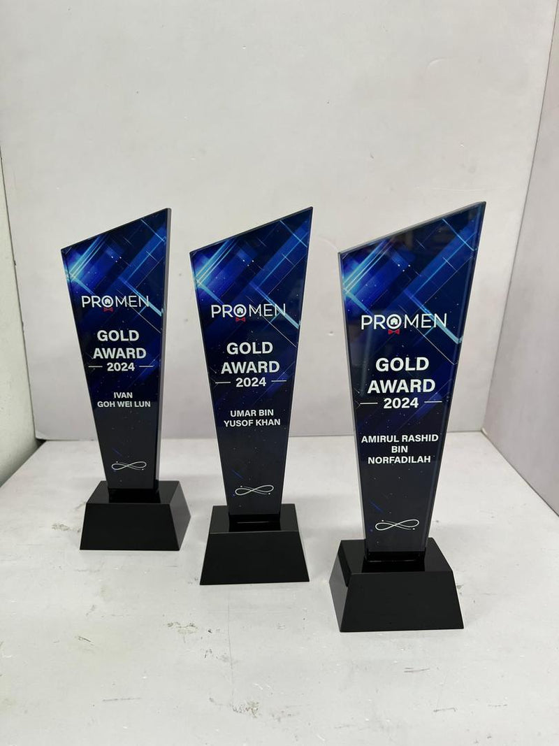 Design B Crystal Trophy