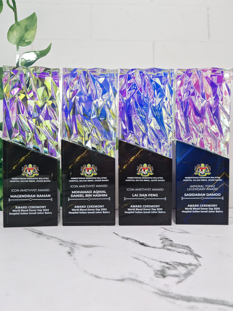 Design H Crystal Trophy