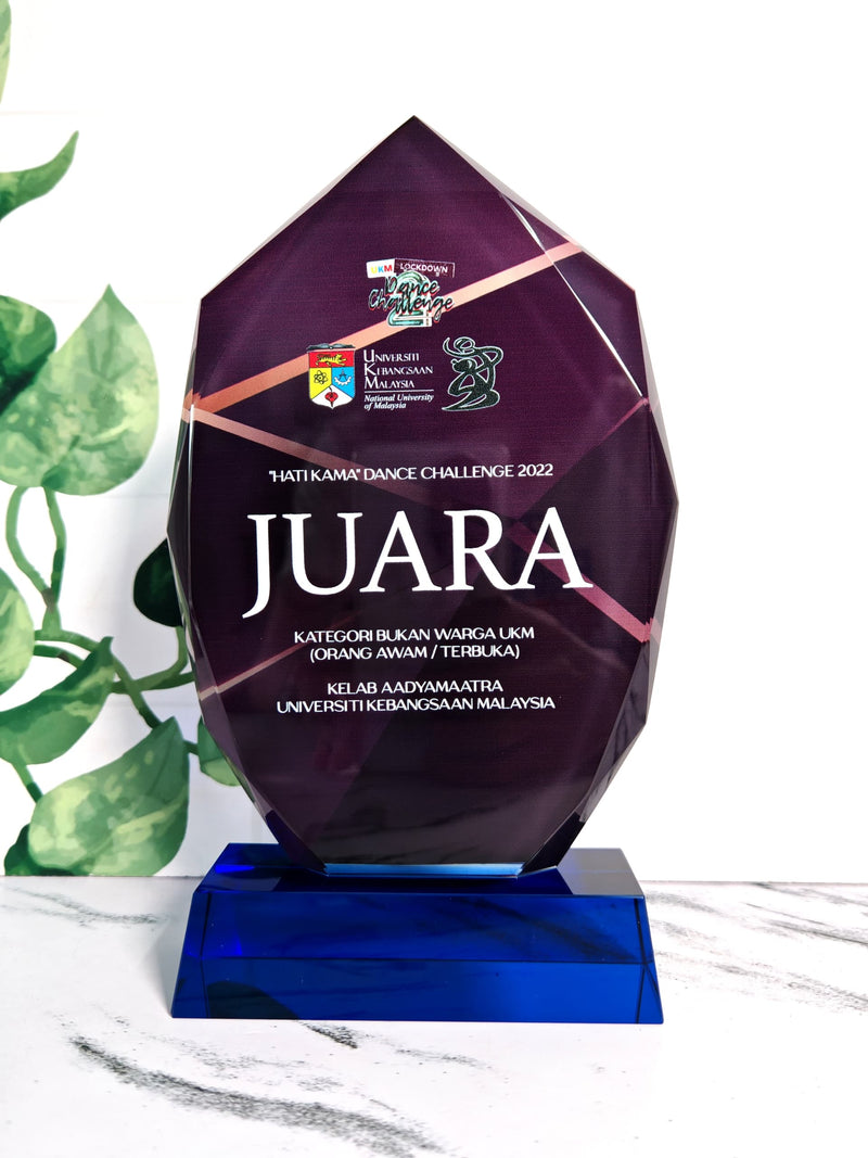 Design S Crystal Trophy