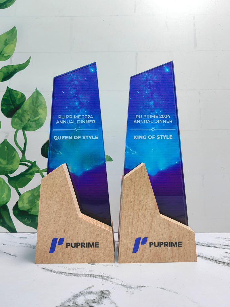 Design G Crystal Trophy