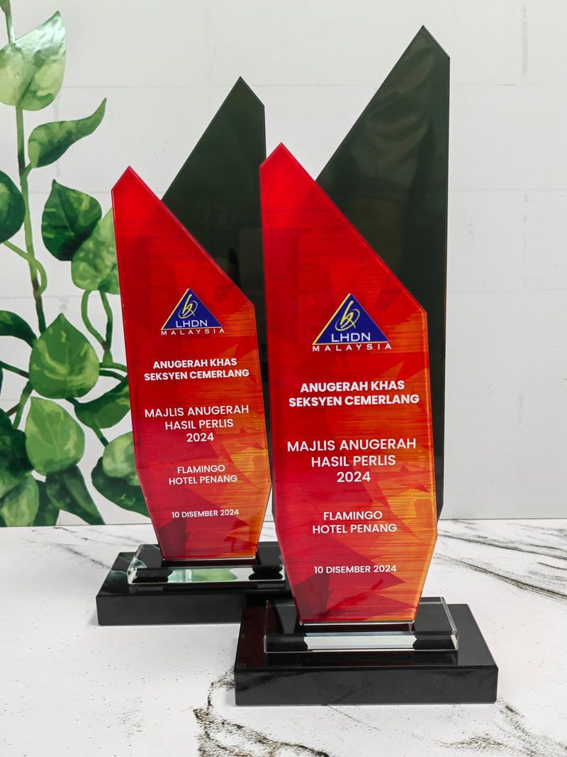 Design A Crystal Trophy