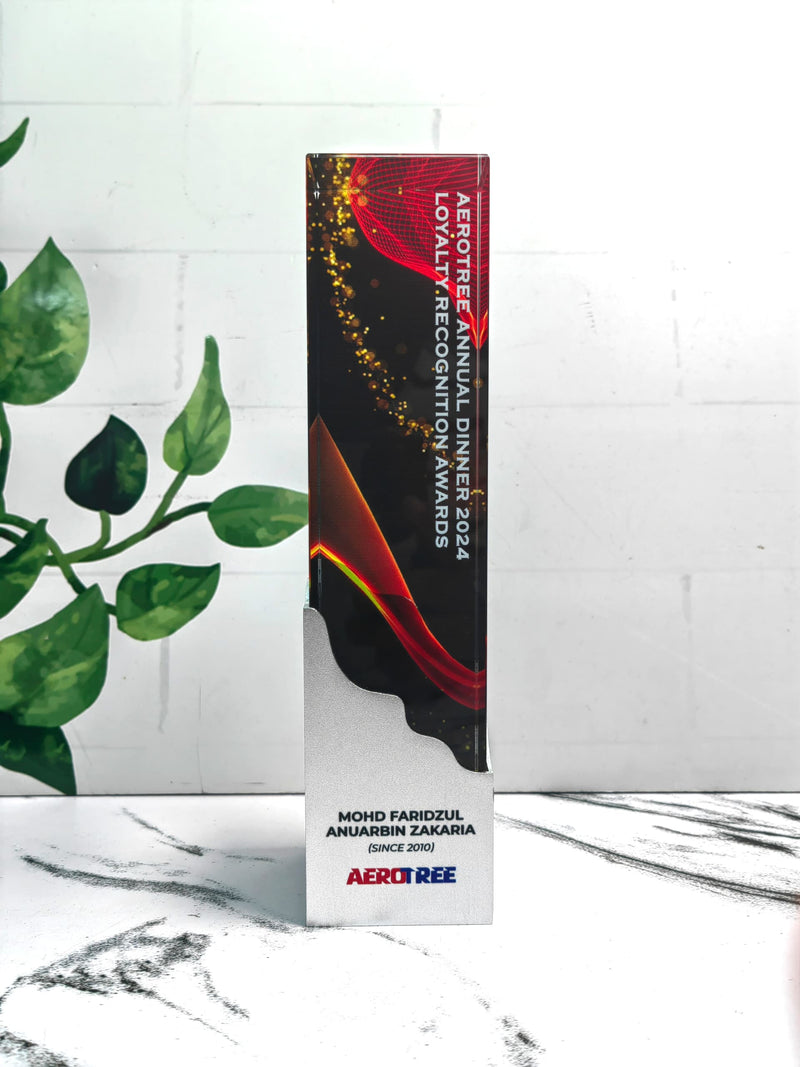 Design J Crystal Trophy