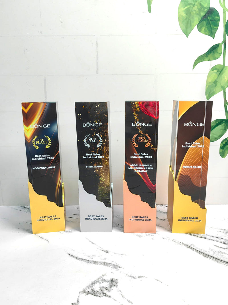 Design J Crystal Trophy