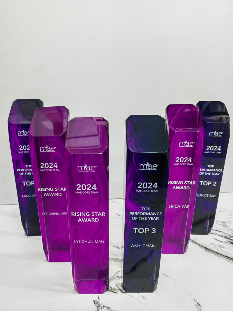 Design N Crystal Trophy