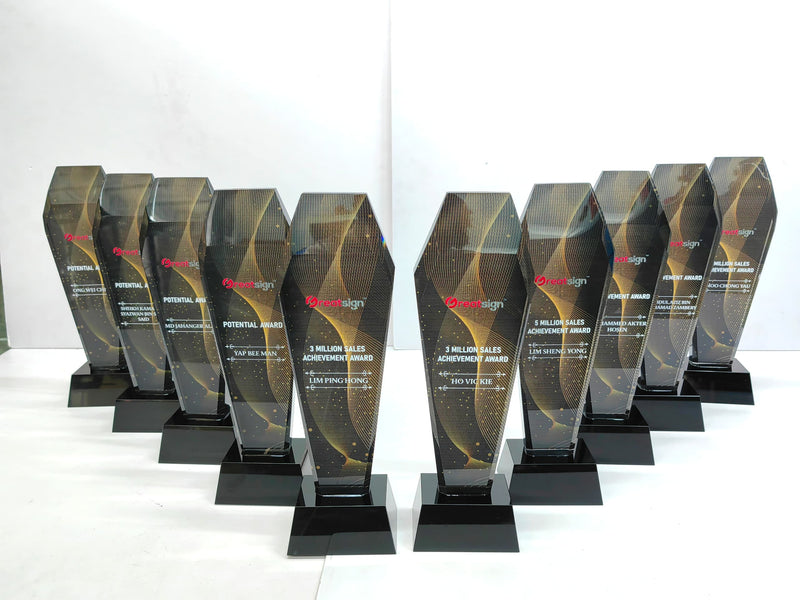 Design F Crystal Trophy