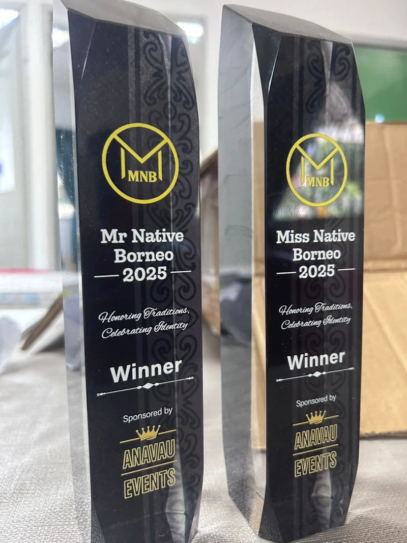 Design N Crystal Trophy